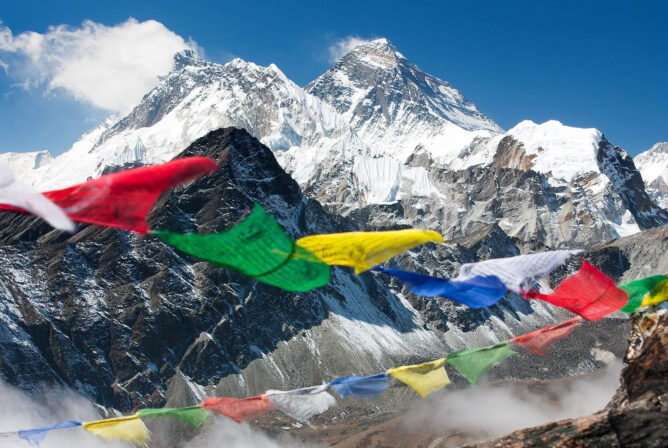 View,Of,Everest,From,Gokyo,Ri